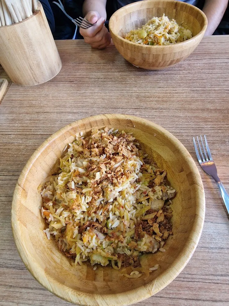 Pad Thai Noodles with Beef Loc Lac